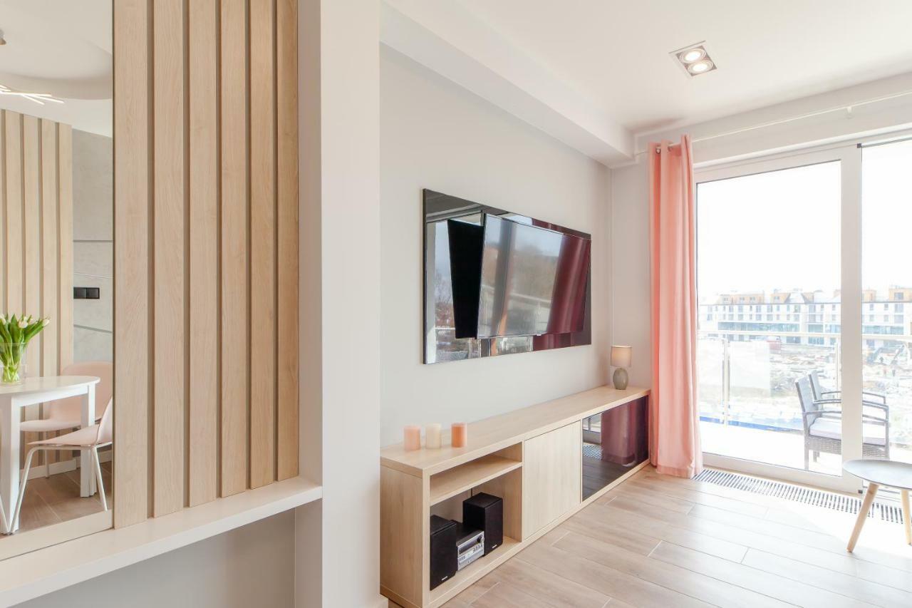Apartment Pink Flamingo By Noclegi Renters Miedzyzdroje Kültér fotó
